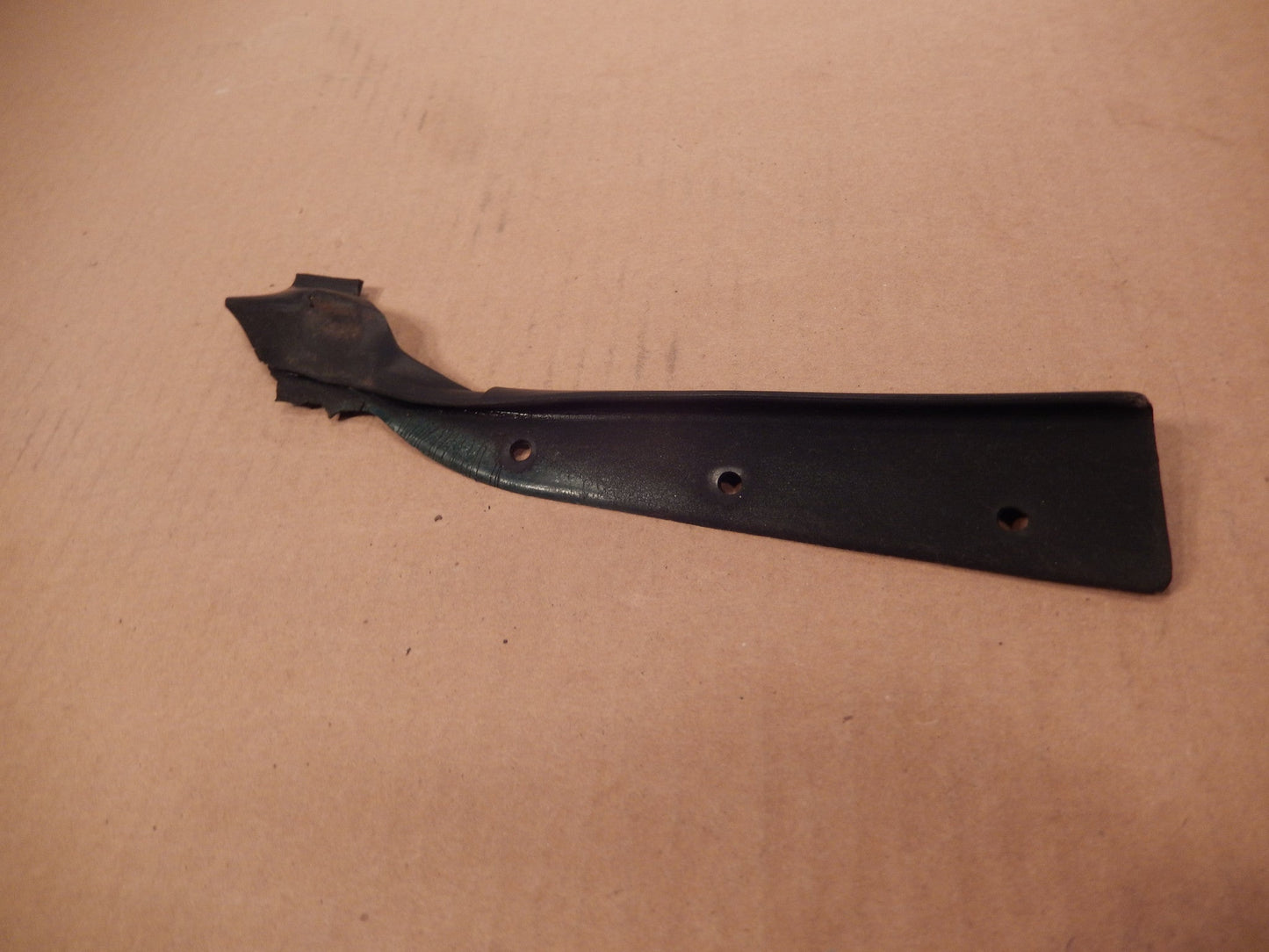 Datsun 240Z Passenger ( Right ) Front Door Frame Seal