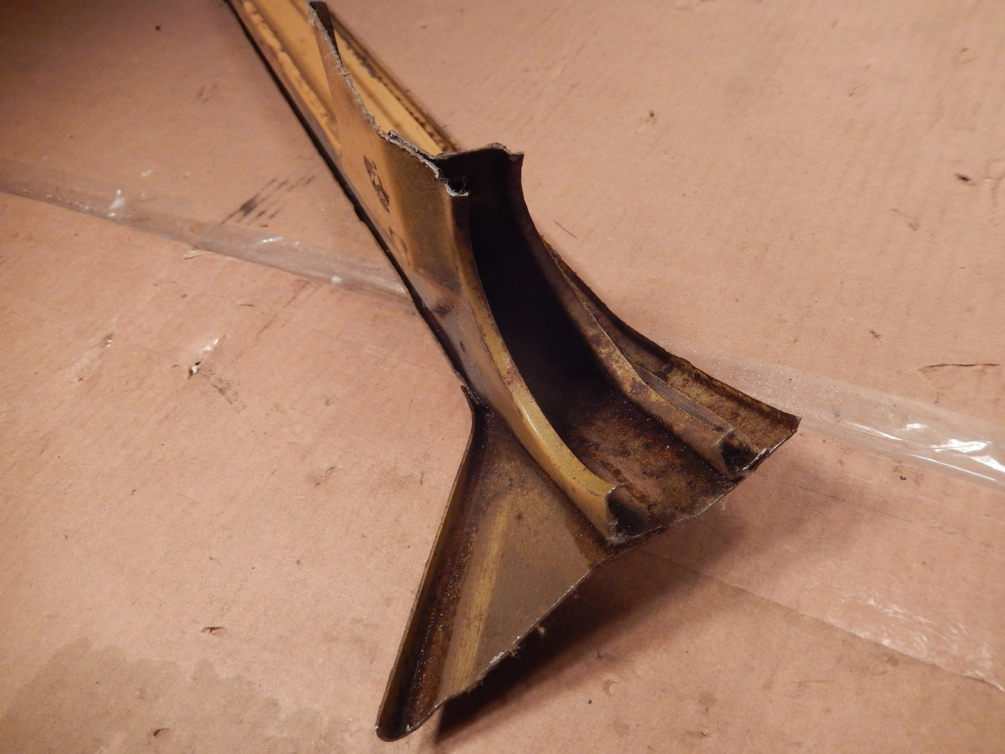 Datsun 240Z Front Top Cross Frame Body Cut