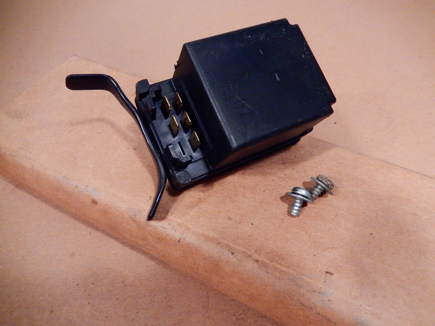 Datsun 280ZX Fan Motor Timer