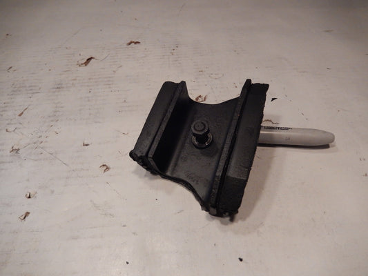 Datsun 240Z Differential Mounting Block Saddle Bushing