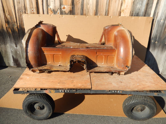 Datsun 240Z 1972 Interior Deck Body Cut