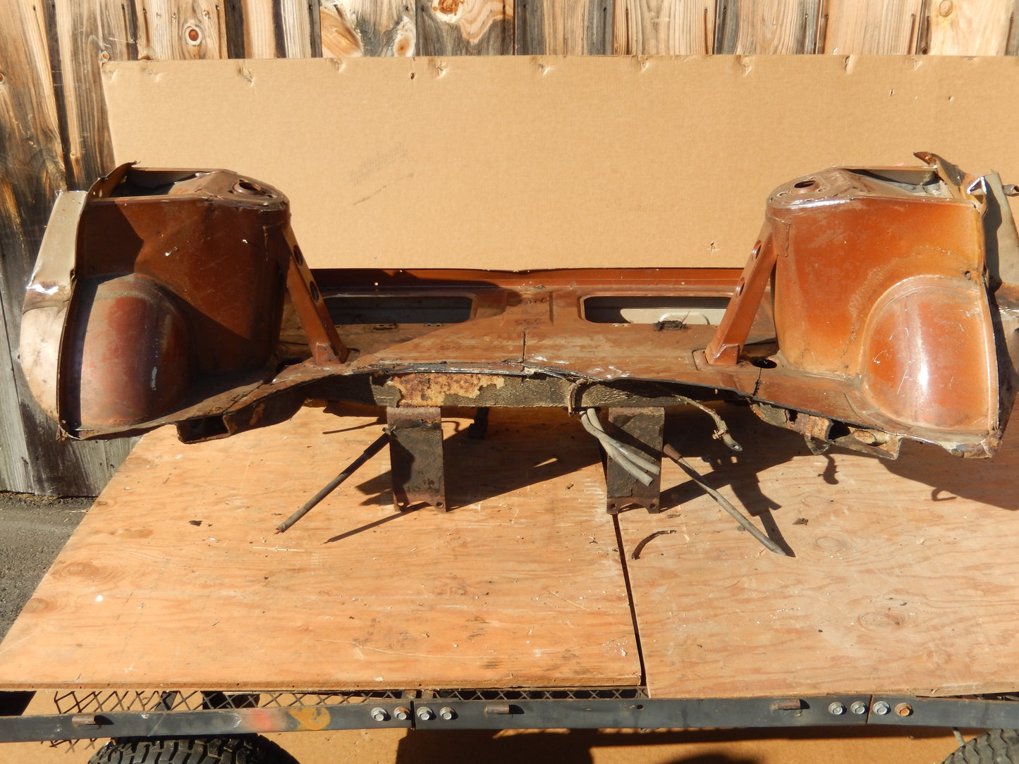 Datsun 240Z 1972 Interior Deck Body Cut
