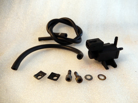 Maserati Quattroporte M139 Vacuum Sensor Switch and Hoses
