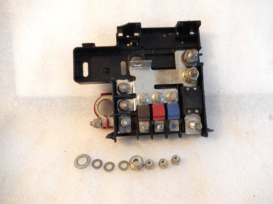 Maserati Quattroporte M139 Positive Battery Plate