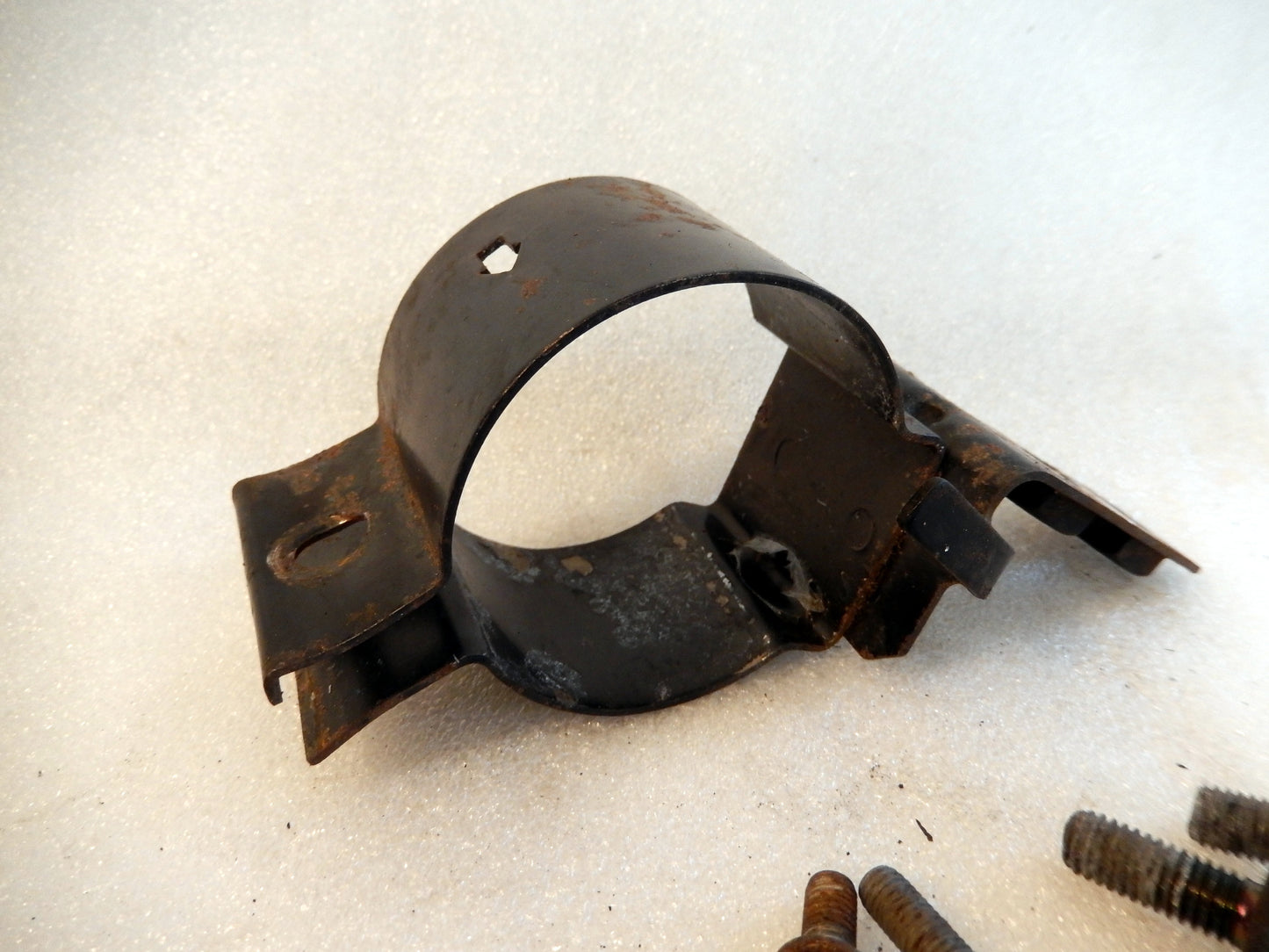 Maserati Quattroporte AC Dryer Bottle Mounting Bracket and Clamp