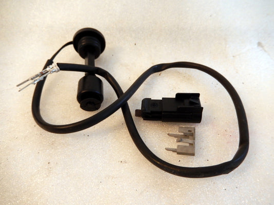 Maserati Quattroporte Transmission Pump Fluid Reservoir Level Sender and Wire Harness