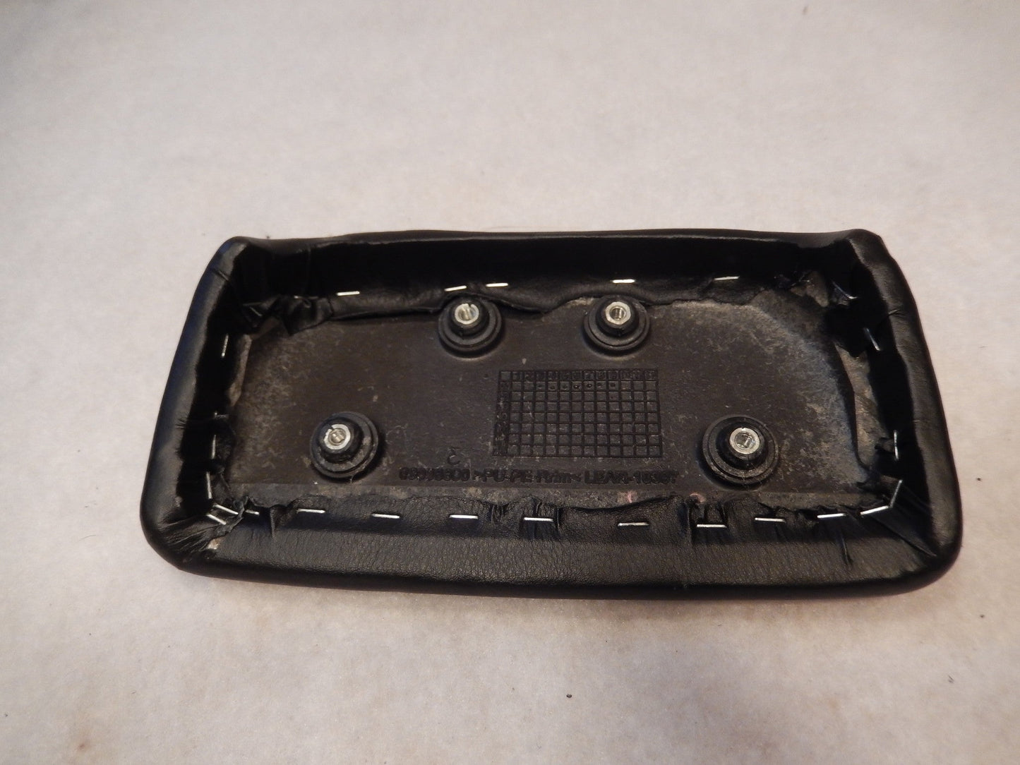 Maserati M-139 2004 - 2012 Console Black Leather Cover