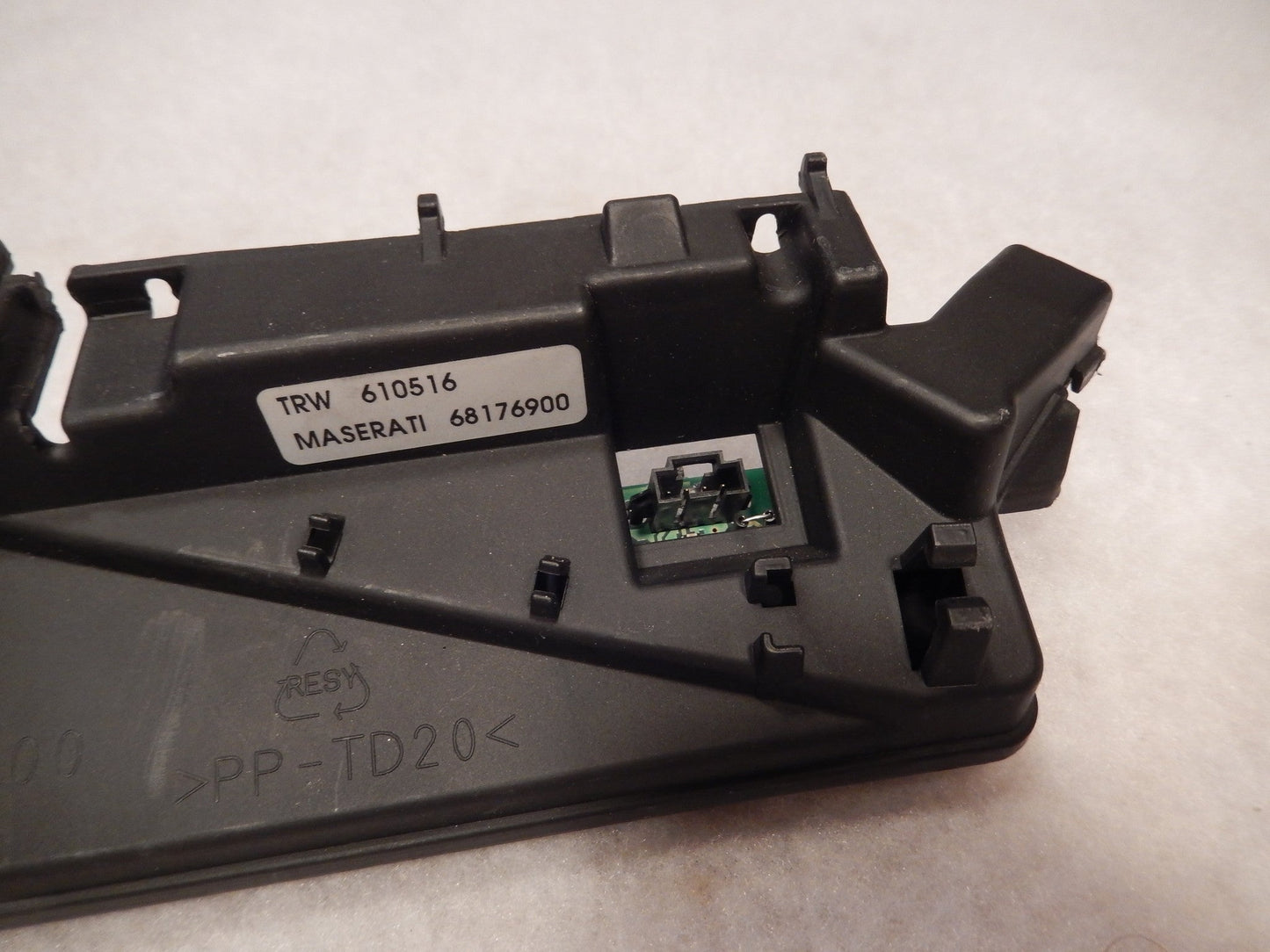 Maserati Quattroporte  M-139  2004 - 2012 Overhead Lights Panel