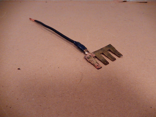 Datsun 280ZX Fusable Link Box Ground Circuit Bar 4 Prong