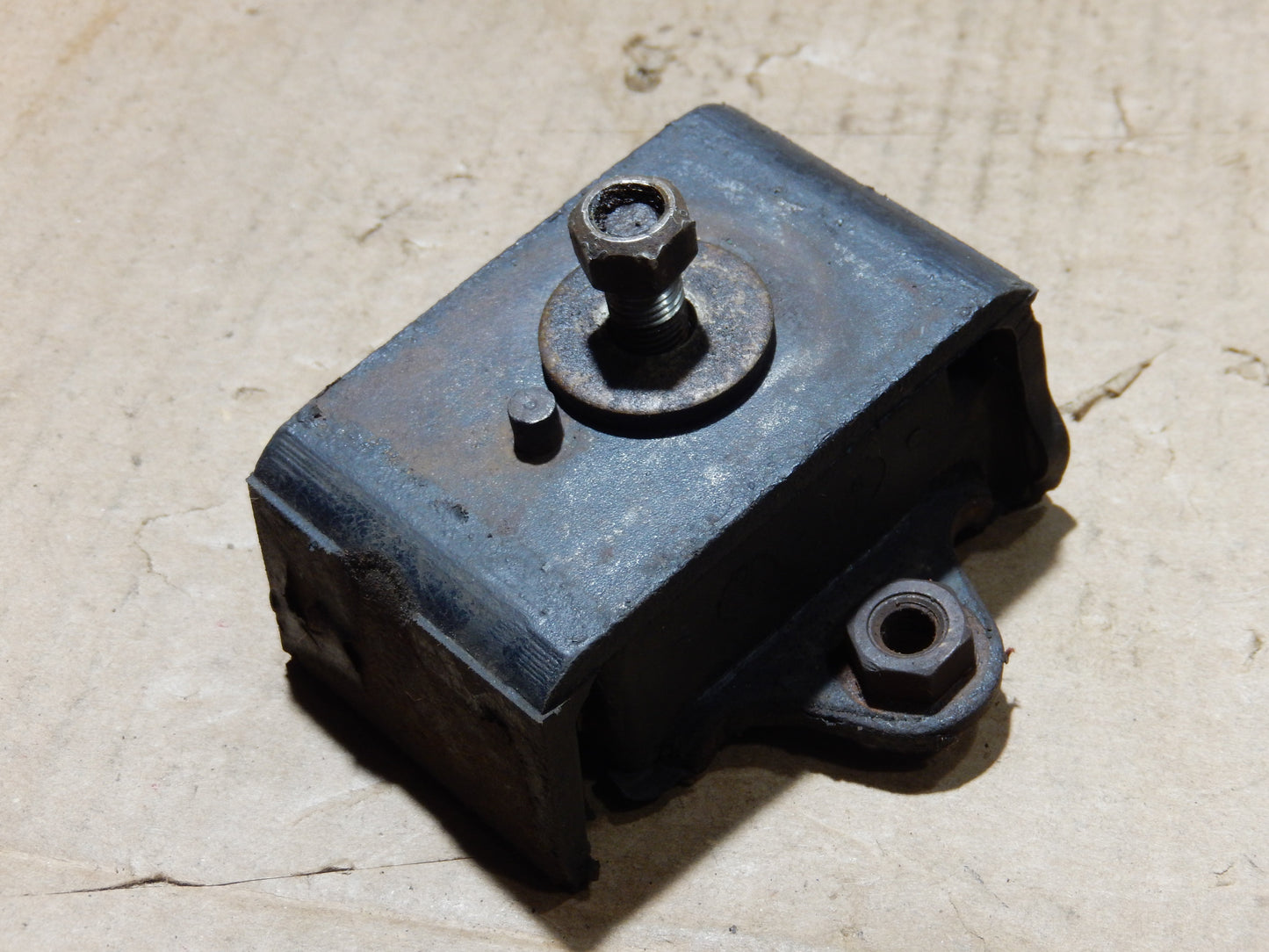 Datsun 280ZX Engine Mount Bracket