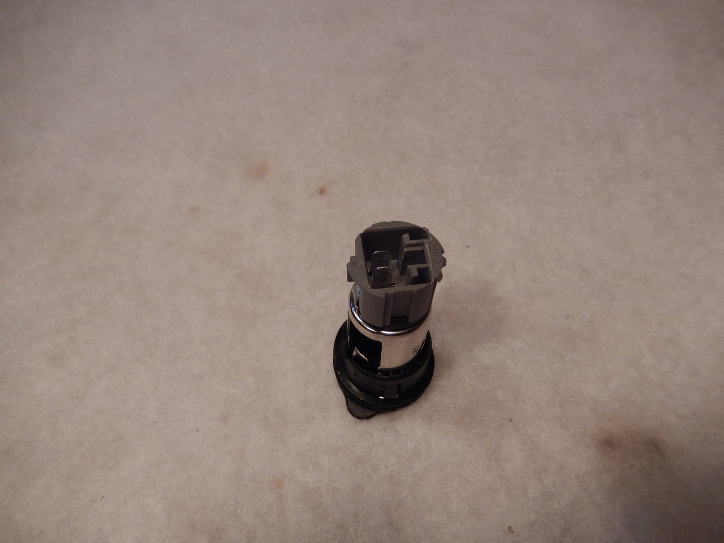 Maserati Quattroporte M-139 Interior Power Outlet