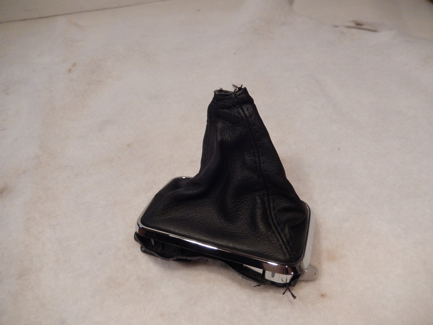 Maserati Quattroporte M-139 , GT NOS Black Leather Shift Boot