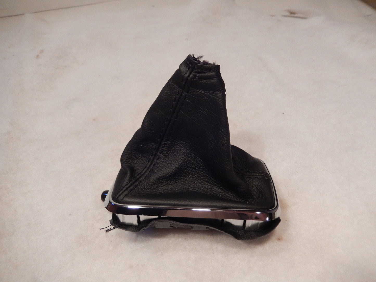 Maserati Quattroporte M-139 , GT NOS Black Leather Shift Boot