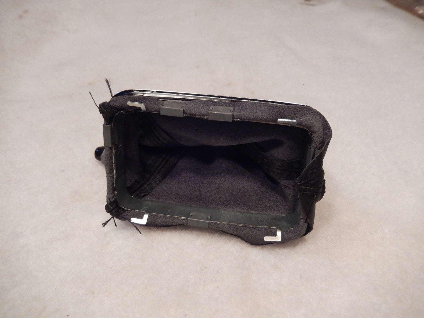 Maserati Quattroporte M-139 , GT NOS Black Leather Shift Boot