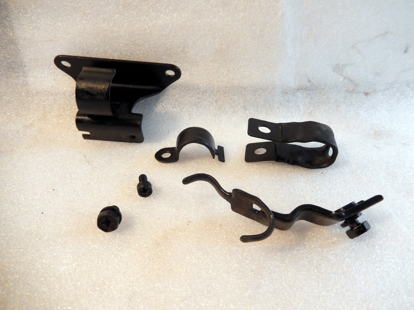 Datsun 280ZX Fuel Injection Wire Harness Clip Set