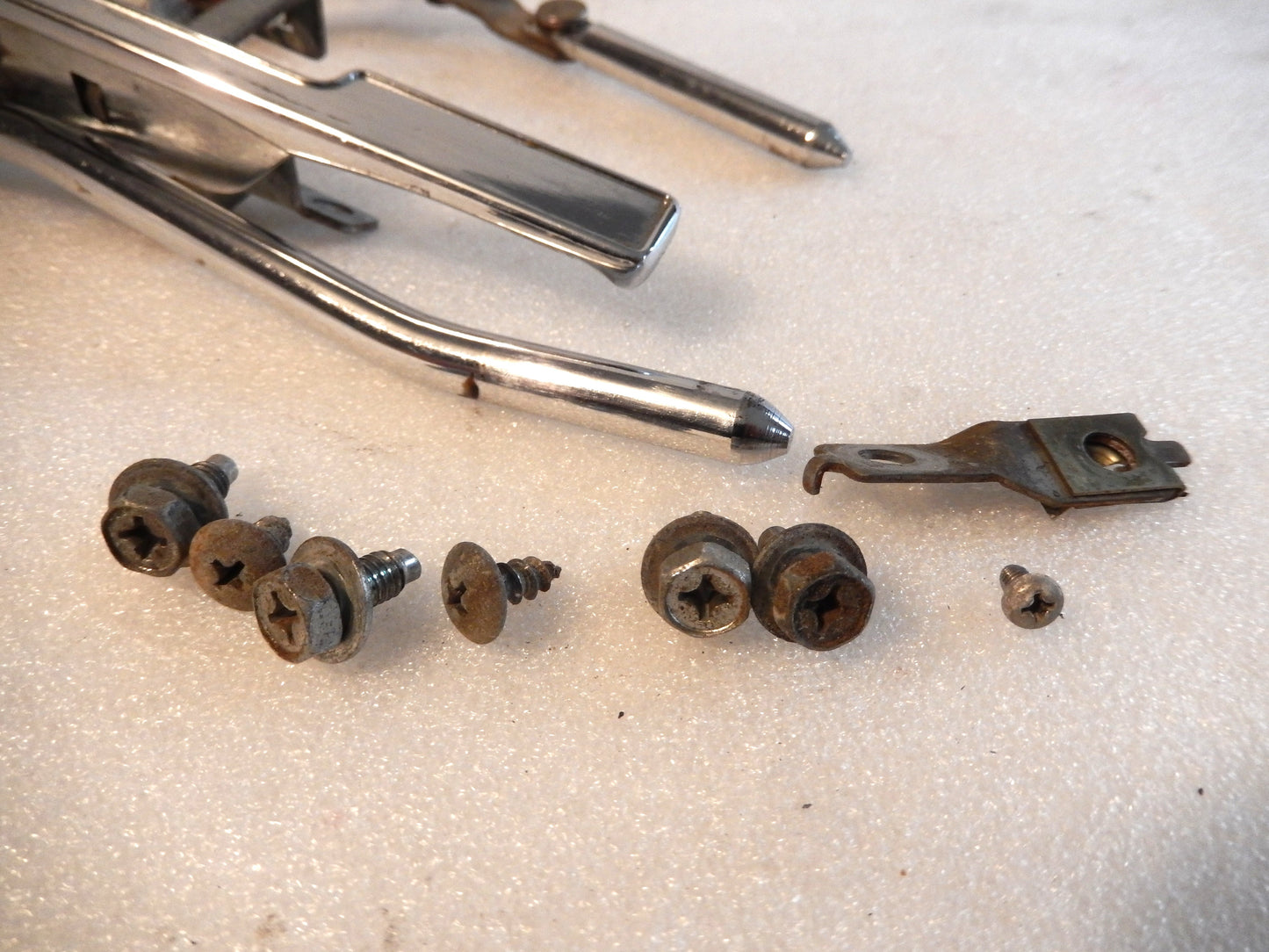 Datsun 280ZX Driver Side T-Roof Latch / Lock Mechanism