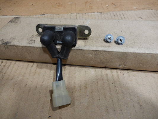 Datsun 280ZX Resistor Ground Block