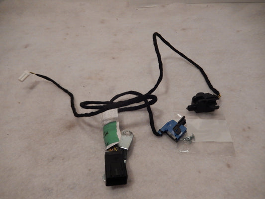 Maserati Quattroporte M-139 NOS Front Drivers Door Handle Wire Harness