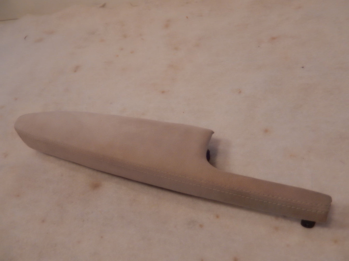 Maserati Quattroporte M-139 Front Drivers Light Gray Armrest