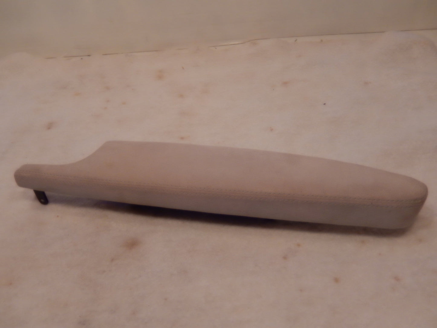 Maserati Quattroporte M-139 Front Passengers Light Gray Armrest