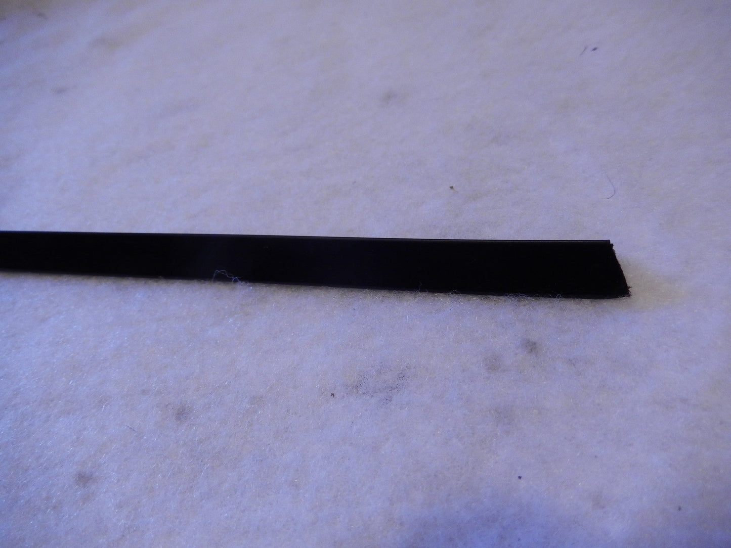 Maserati Quattroporte M-139 Front Door Interior Window Scraper