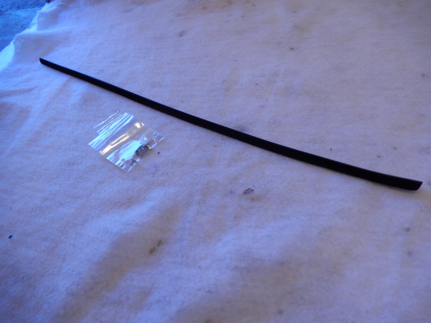 Maserati Quattroporte M-139 Rear Door Bottom Seal