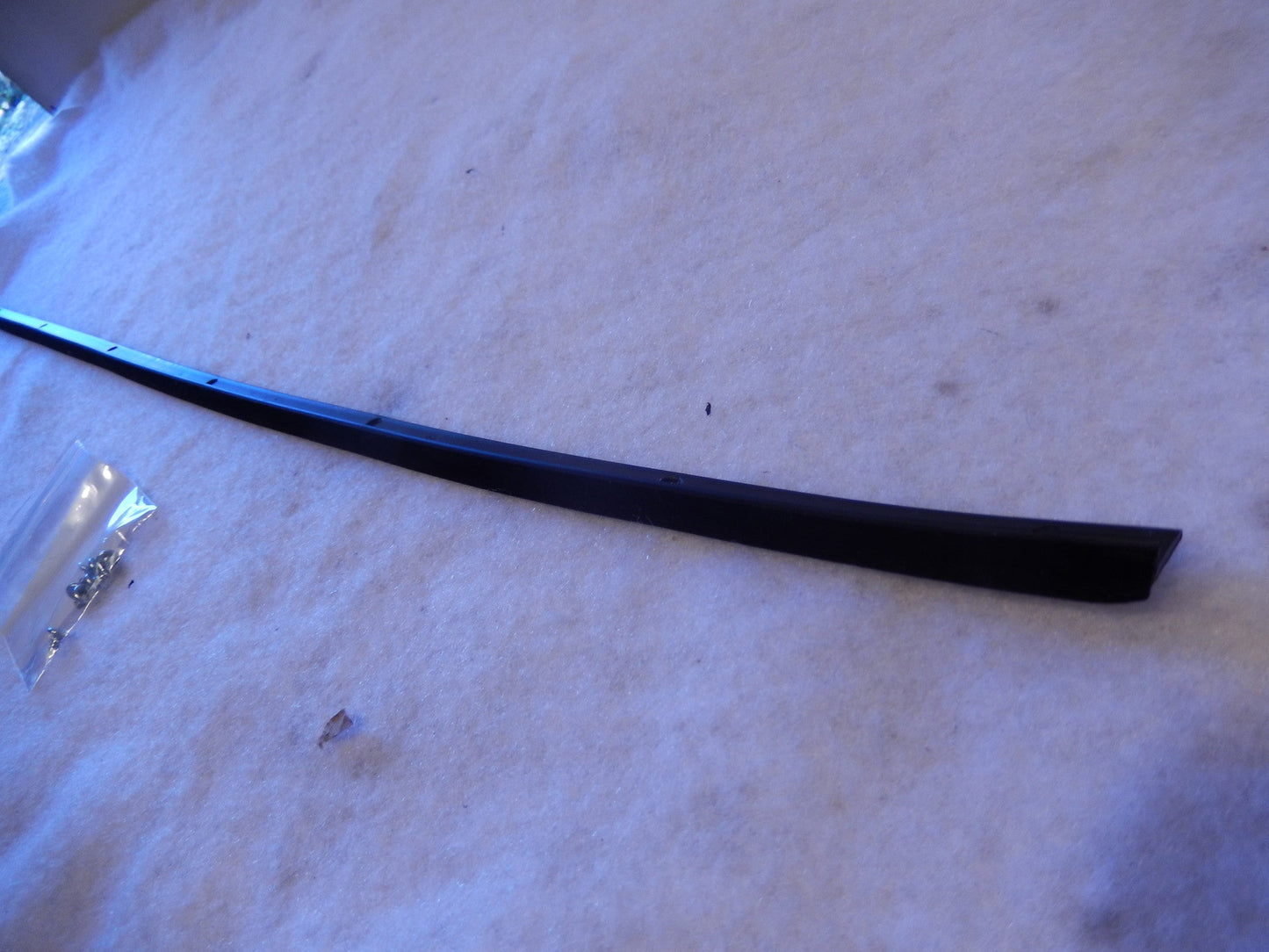 Maserati Quattroporte M-139 Rear Door Bottom Seal