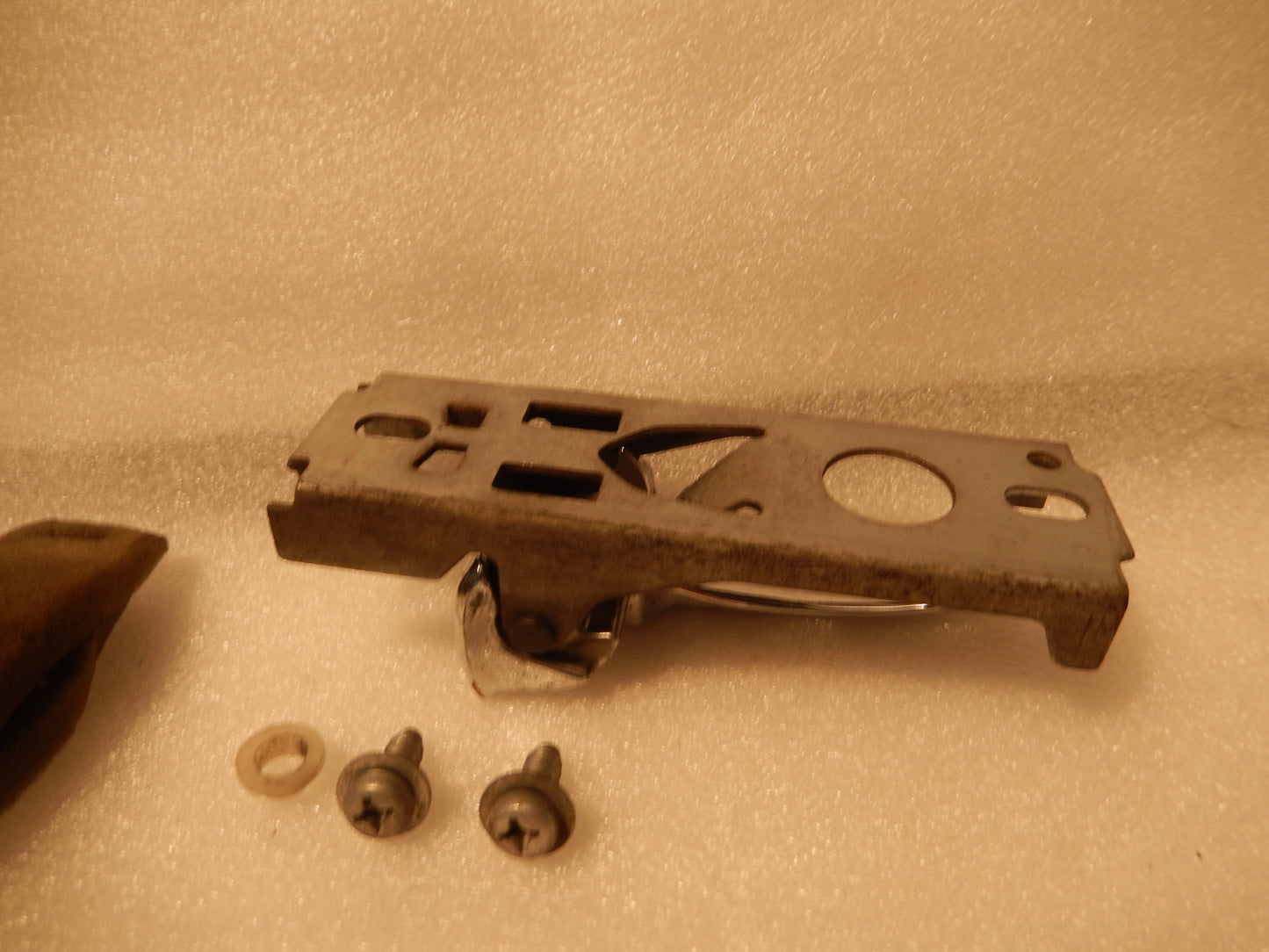 Datsun 280ZX Driver Door Lock Rod Lever