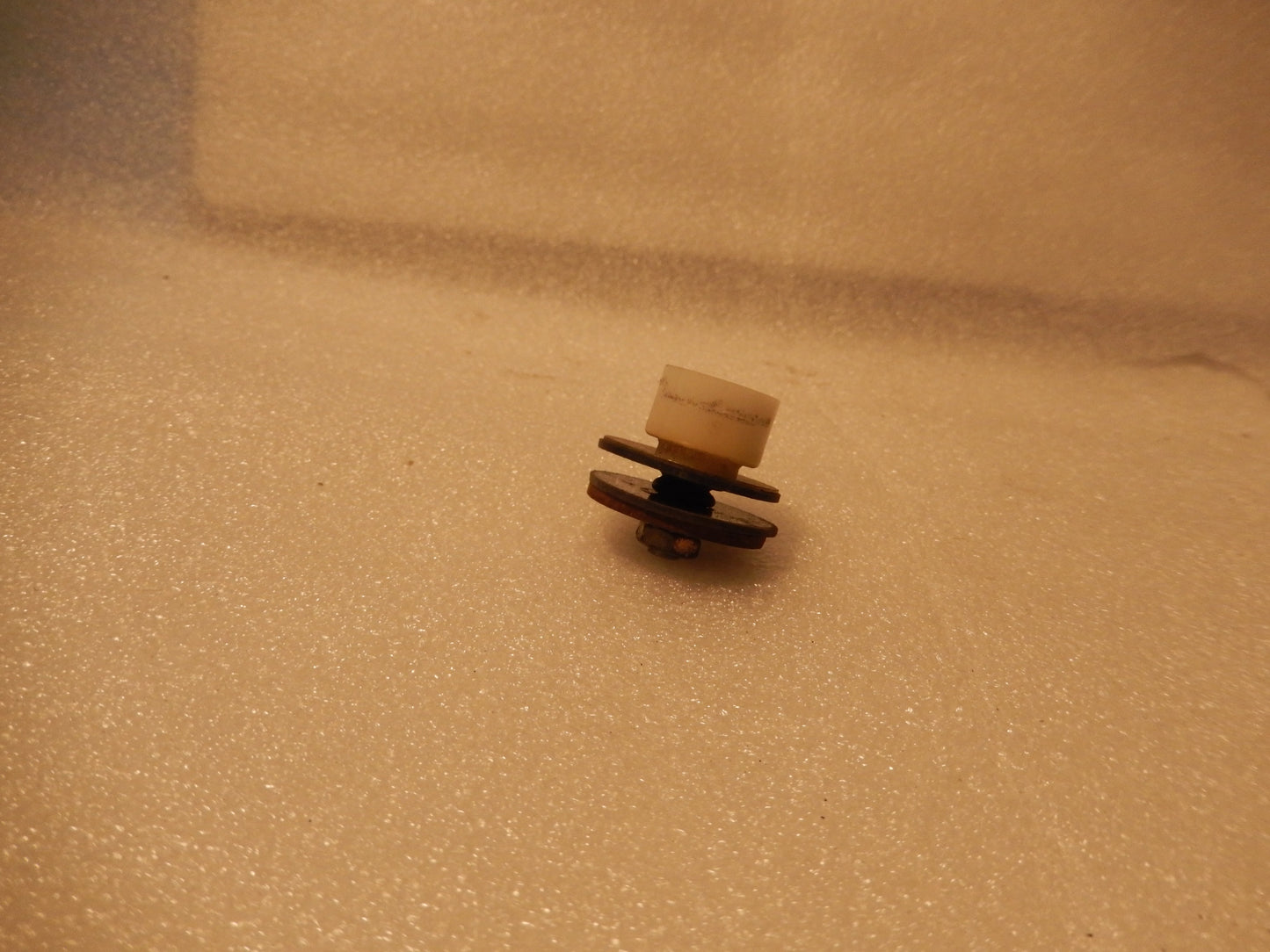 Datsun 280ZX Passenger's Door Window Glass Stop Roller