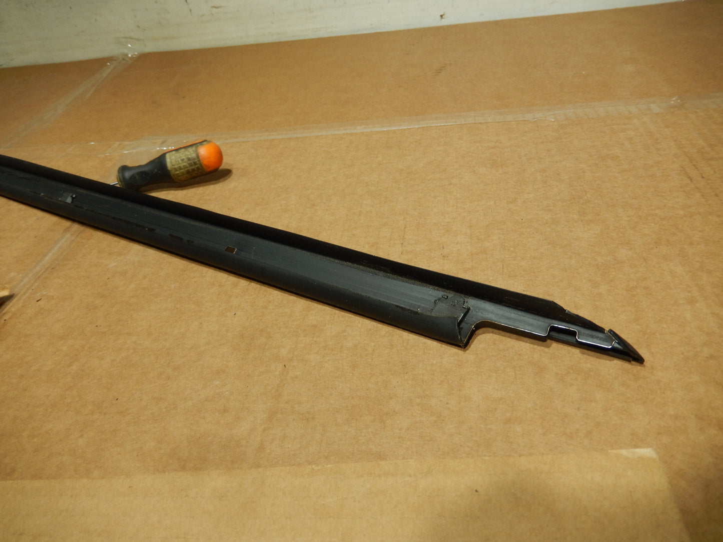 Datsun 280ZX Driver Door Exterior Window Scraper