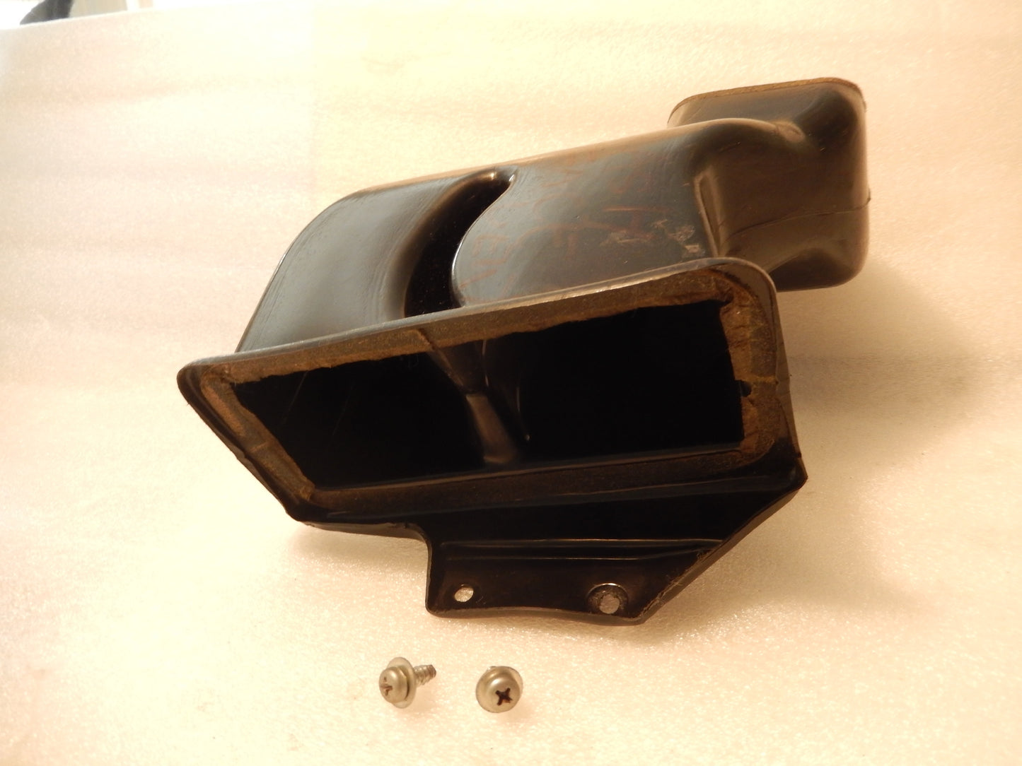 Datsun 280ZX Central Dashboard Air Duct