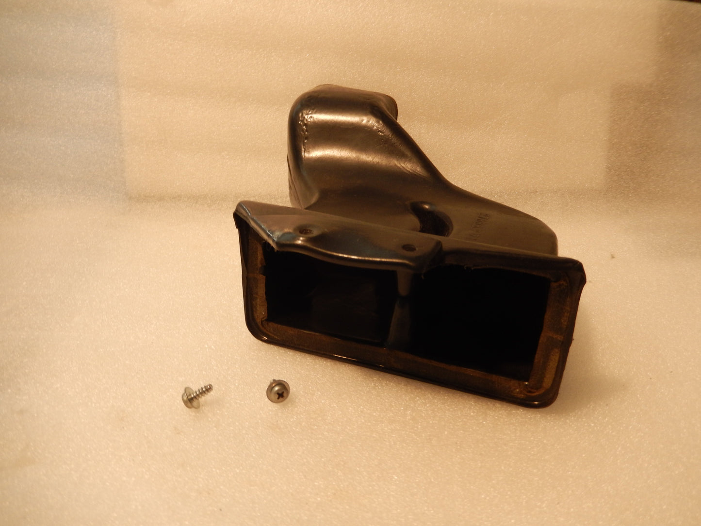 Datsun 280ZX Central Dashboard Air Duct