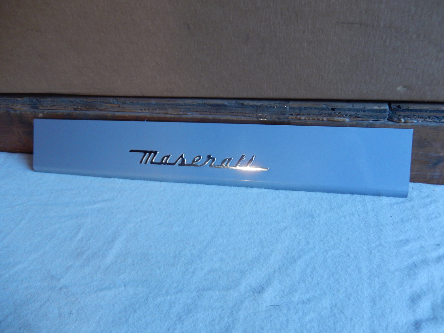 Maserati Quattroporte M-139  04 - 2014 Front Drivers Side ( Left ) Door Sil Trim