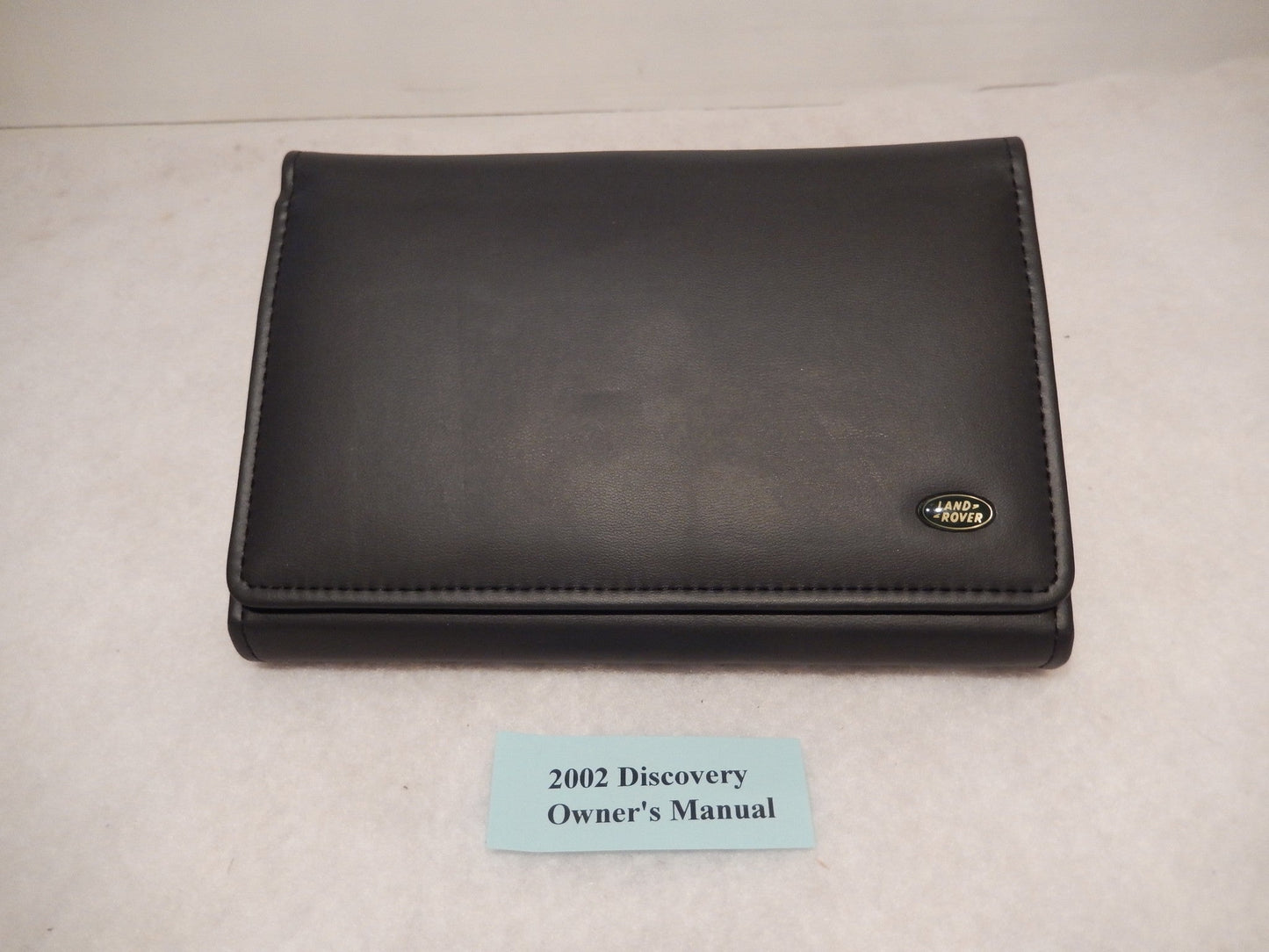 Land Rover Discovery 2002 OEM , NOS Owners Manual Folio