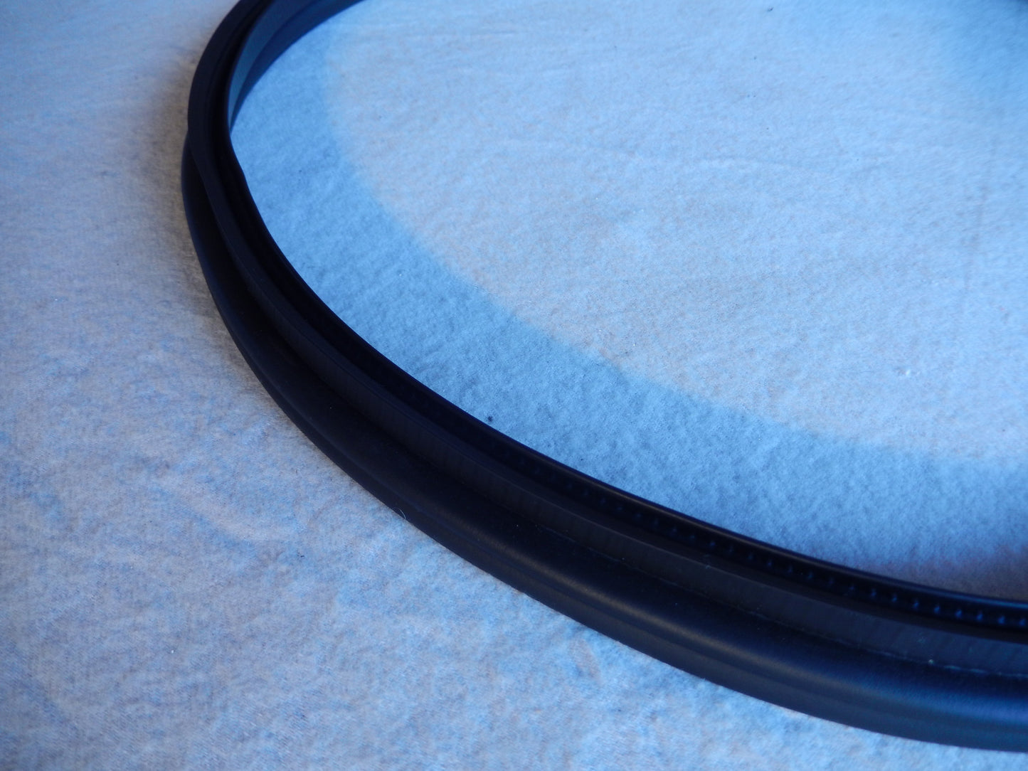 Maserati Quattroporte M-139 04 - 2014 Rear Engine Bay Hood Seal