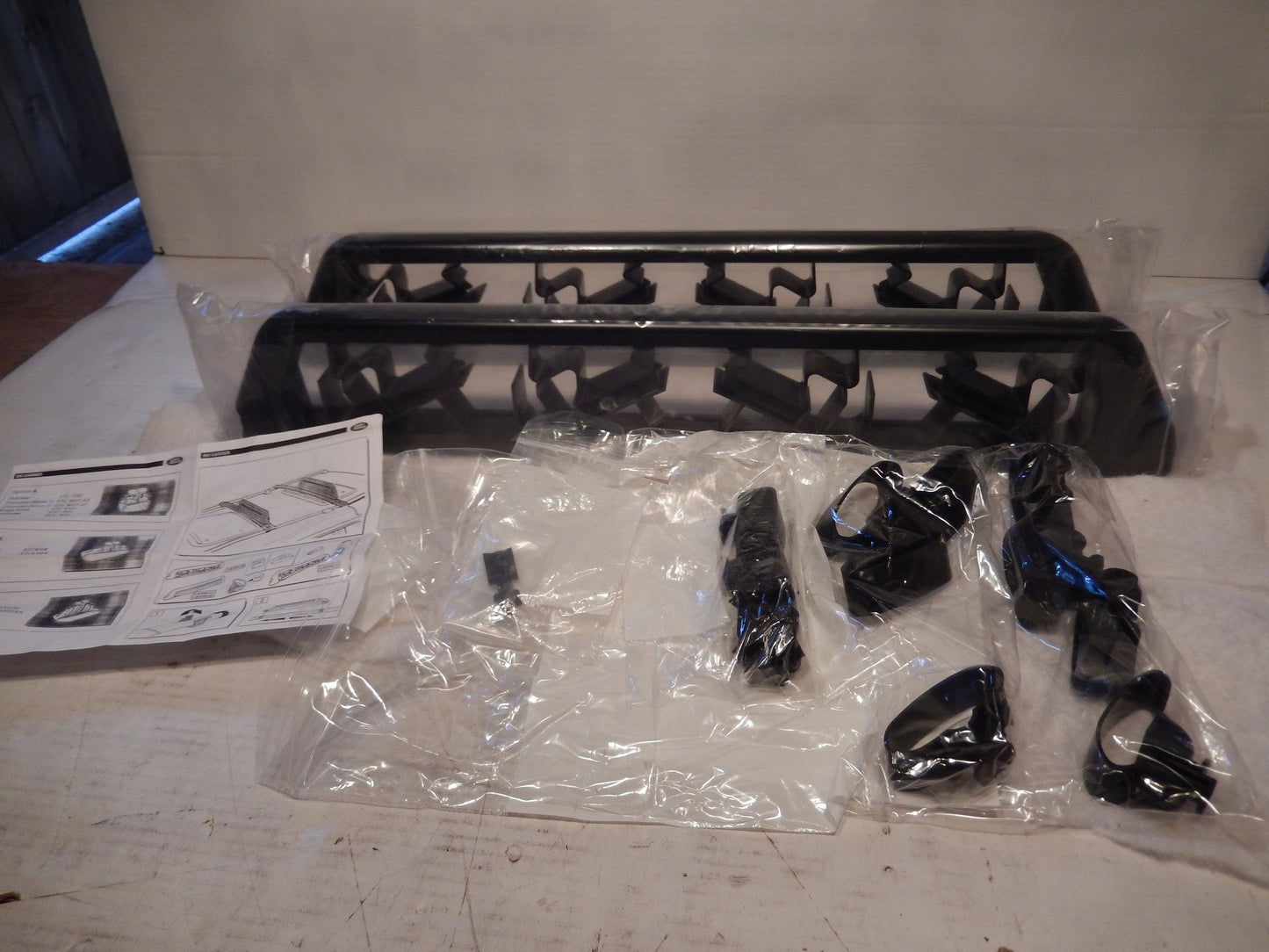 Land Rover , Defender , Range Rover , Discovery , Freelander NOS OEM Ski Rack
