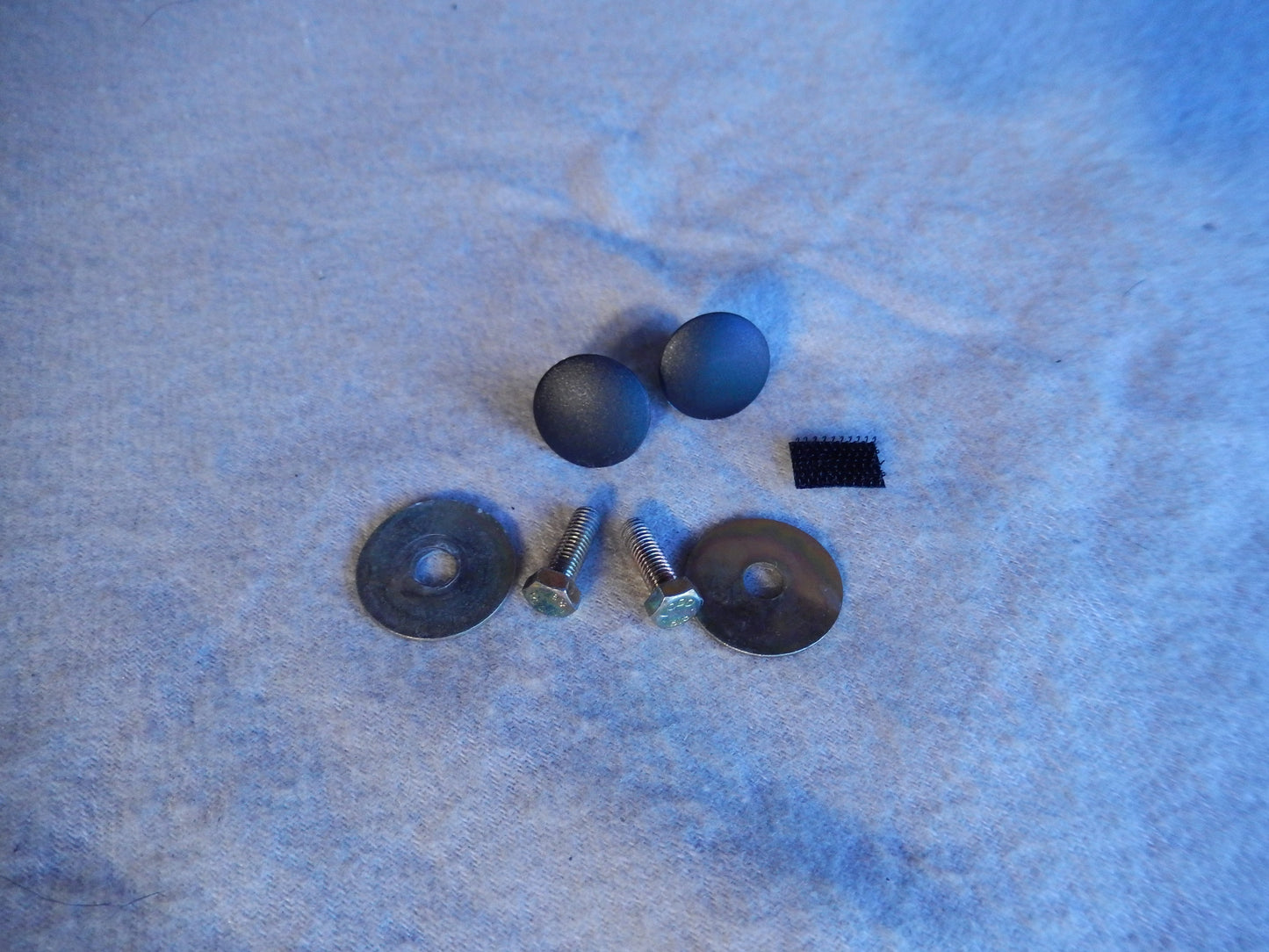 Maserati Quattroporte M-139 04 - 2014 Passengers Side Interior Trunk Panel Fastener Kit