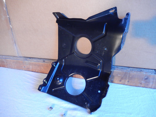 Maserati Quattroporte M-139 04 - 2014 Front Drivers Side Meatl Spalsh Guard Pan