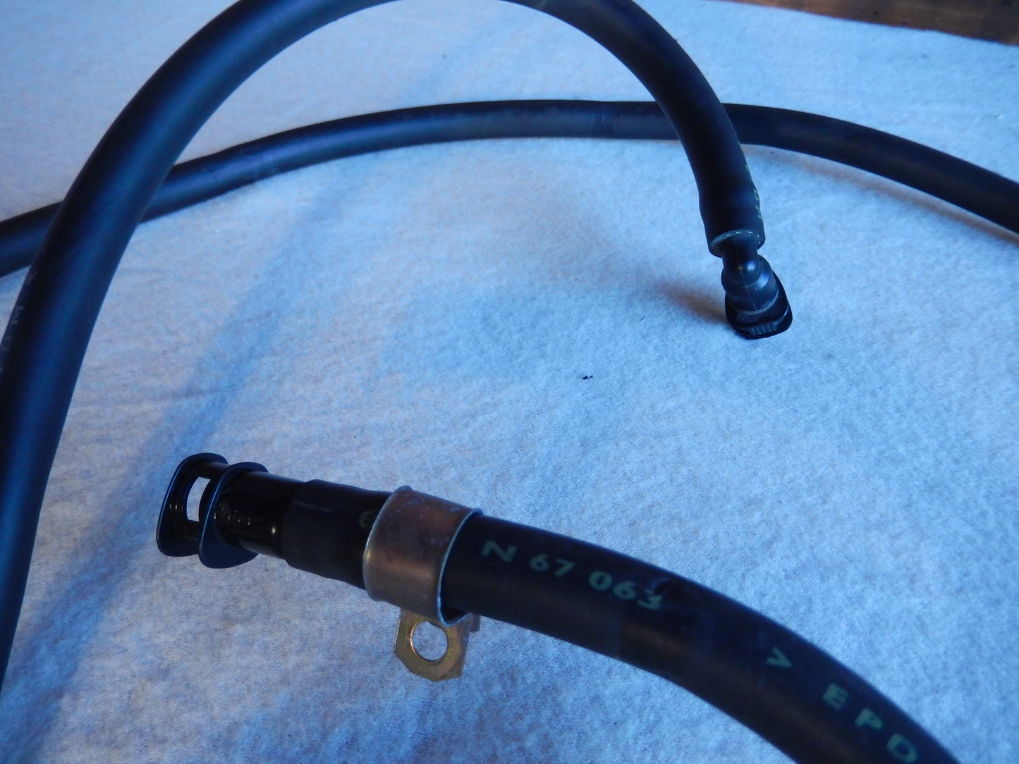 Maserati Quattroporte M-139  04 - 2014 Head Light Washer Hose Assembly