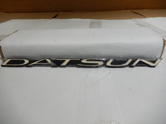 Datsun 240Z Metal " Datsun "  Script