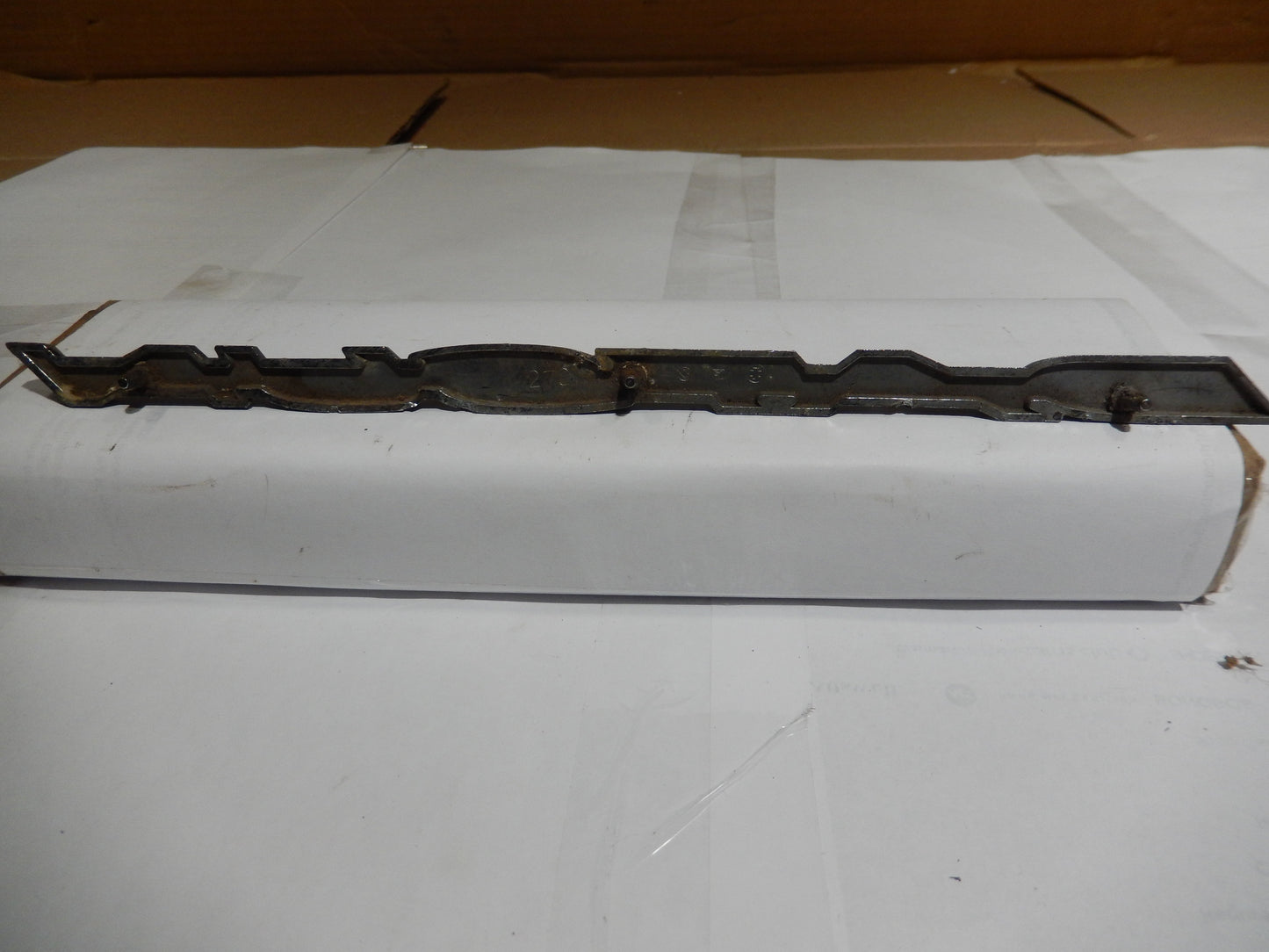 Datsun 240Z Metal " Datsun "  Script