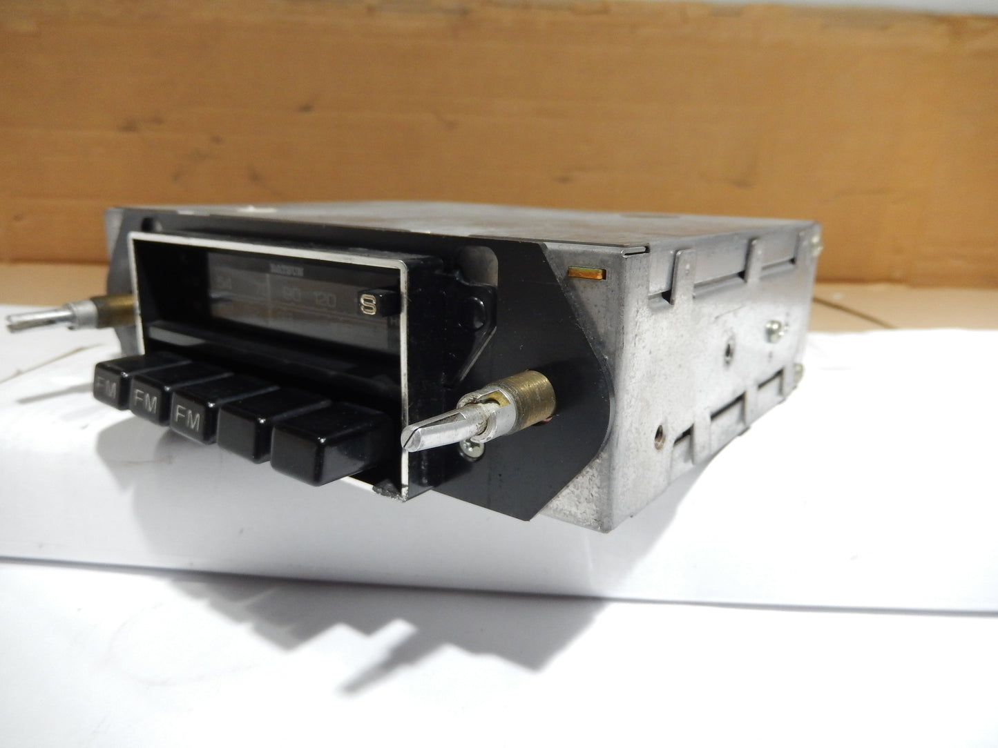 Datsun 240Z Radio  KMS  # 2411Z