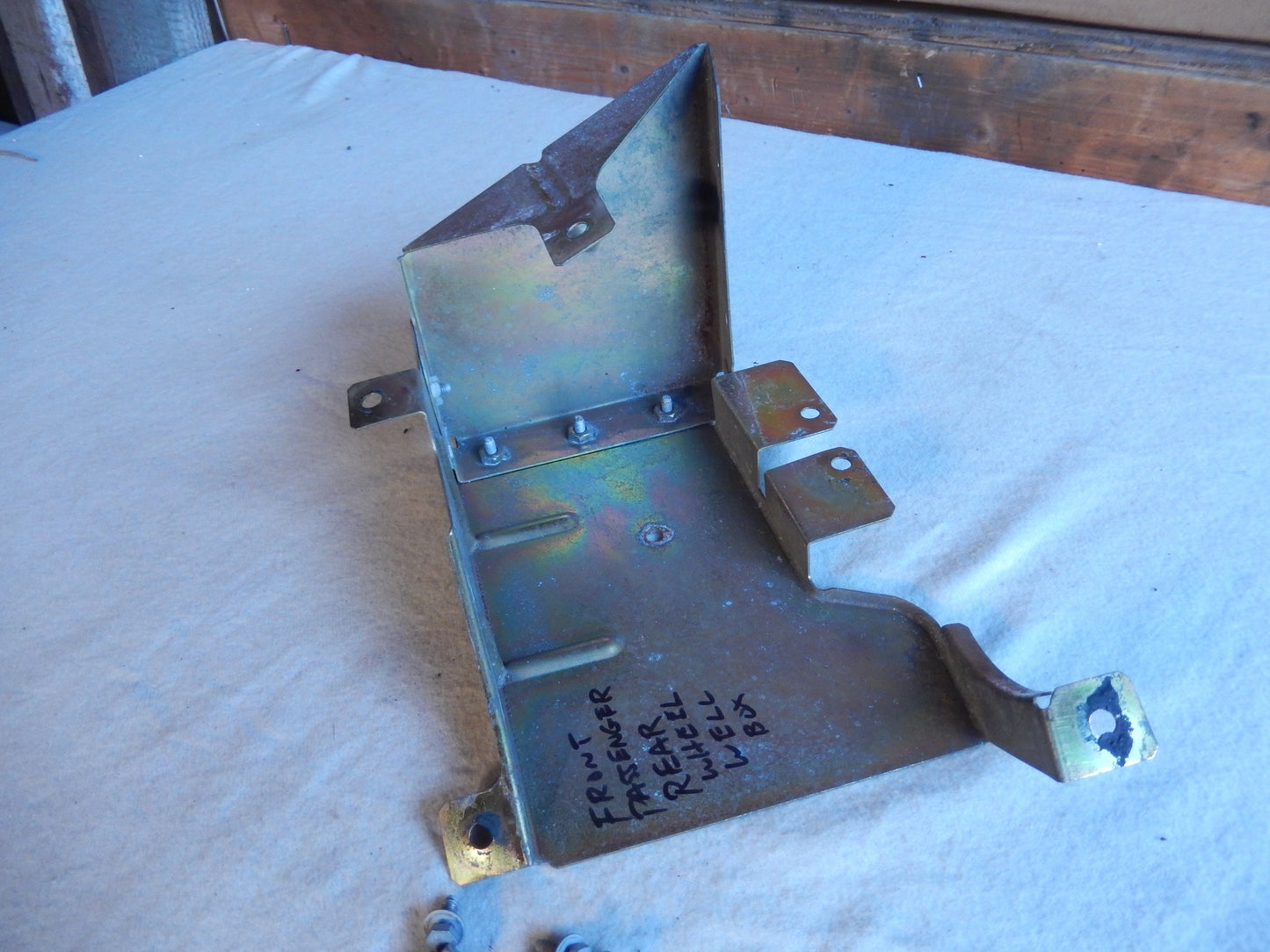 Maserati Quattroporte M-139 Passenger Side Leading Rocker Box