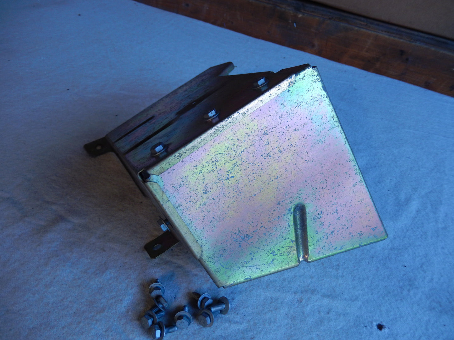 Maserati Quattroporte M-139 Passenger Side Leading Rocker Box