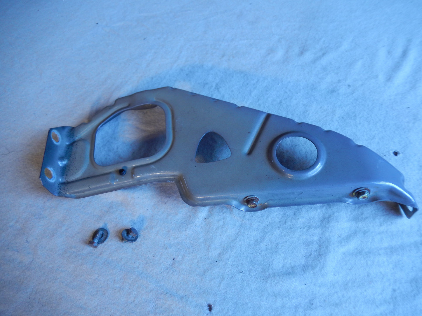 Maserati Quattroporte M-139 Driver Side Head Light Tray