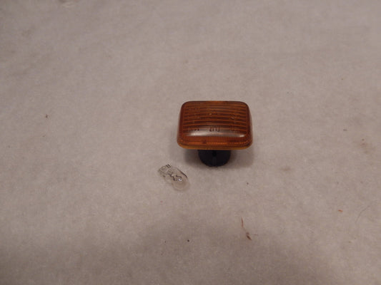 Range Rover P-38 OEM Amber Side Marker Body Light