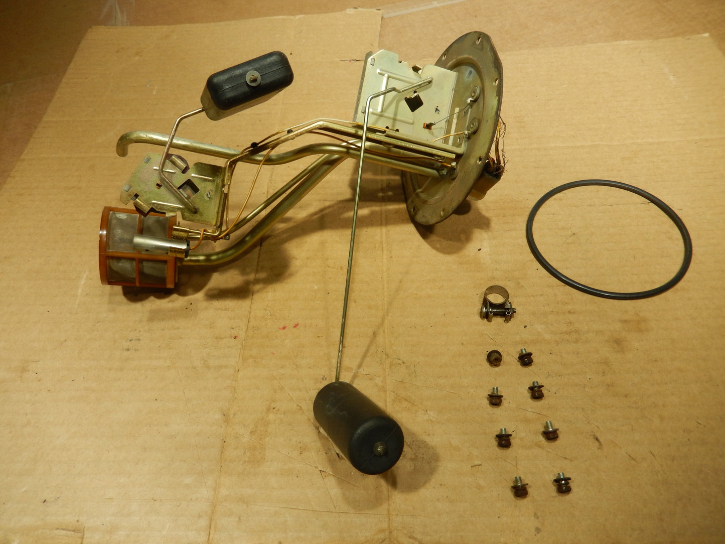 Datsun 1980 280ZX Gas Tank Level Sender Assembly #522