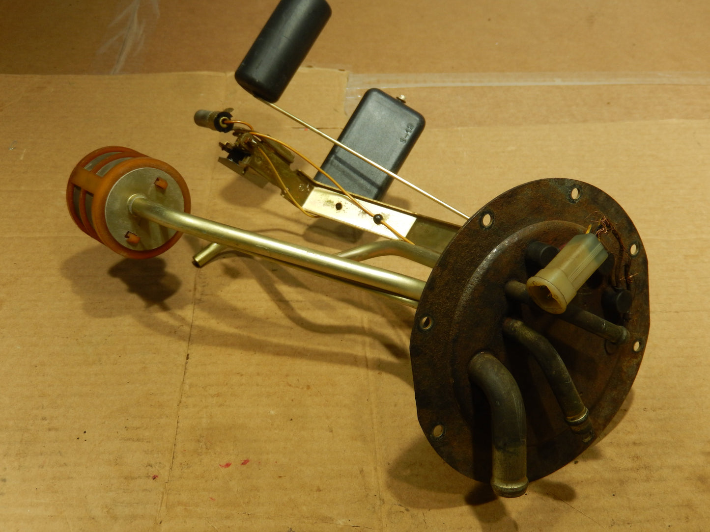 Datsun 1980 280ZX Gas Tank Level Sender Assembly #522