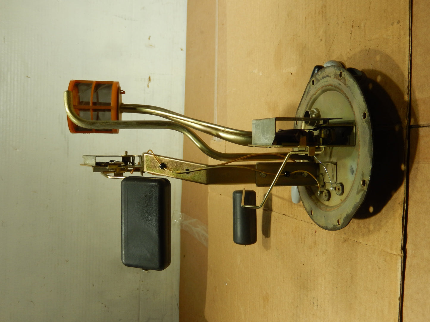 Datsun 1980 280ZX Gas Tank Level Sender Assembly #522