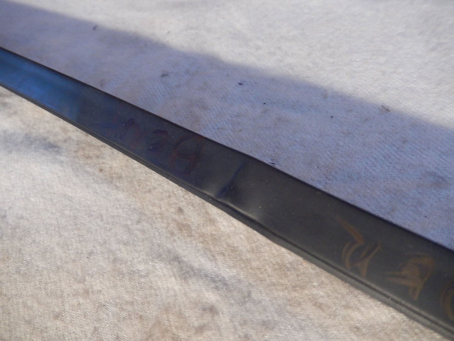 Maserati Quattroporte M-139  04 - 014 Front Passengers Interior Window Scraper